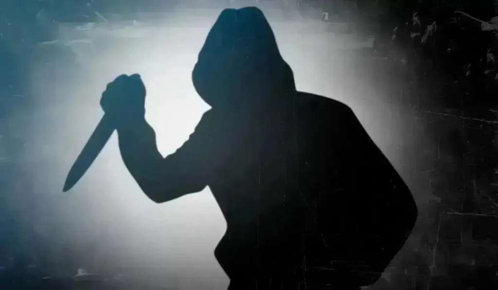 Экс-әйелін 19 жерінен пышақтап, артынша інісін де өлтірмек болған: БҚО-да жантүршігерлік оқиға болды