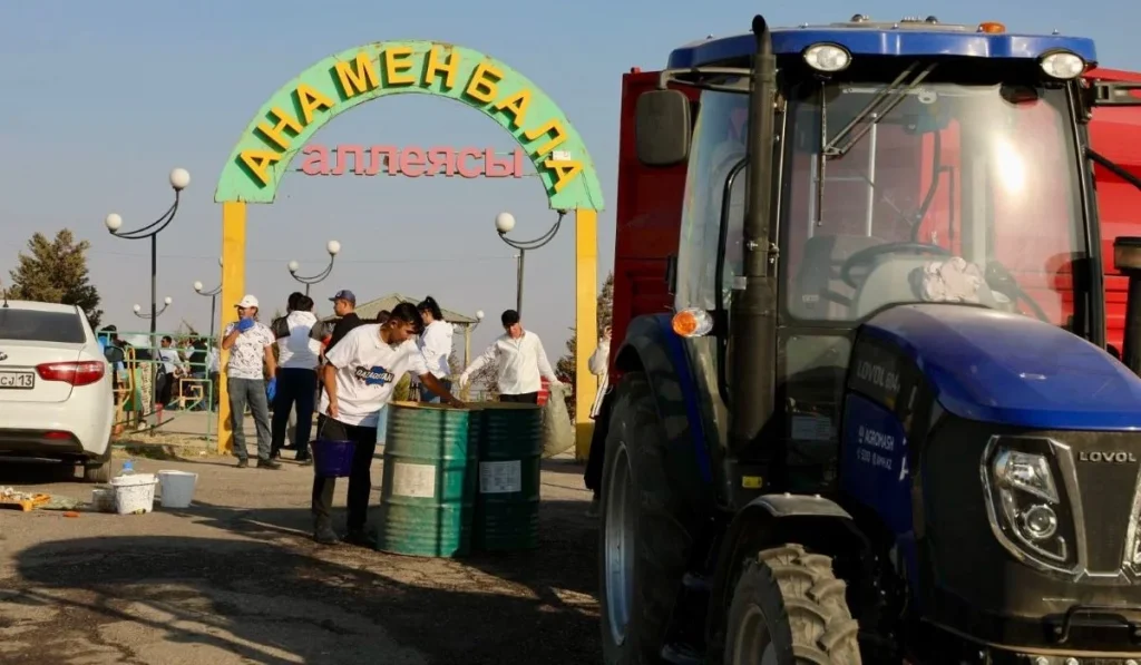 «AMANAT» партиясының «Таза бейсенбі» акциясы: Тазалық өзімізден басталады