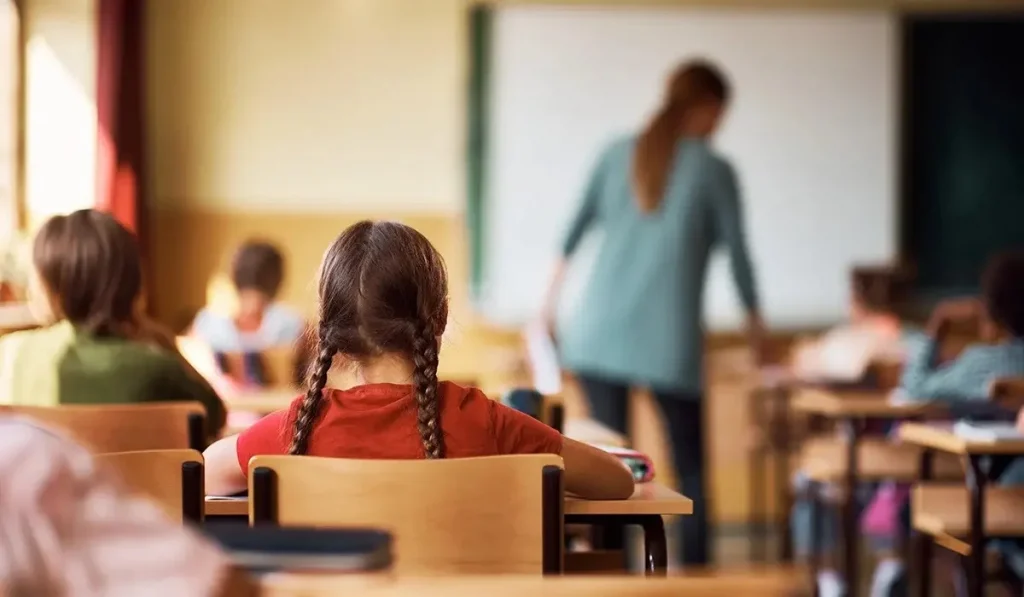 жүйелі жұмыс және жаңа тәсілдер