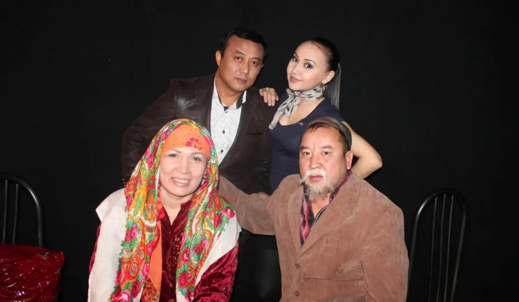 Перизат Қайраттың 11 жыл бұрын сахнада «тамаша» ойнаған видеосы табылды