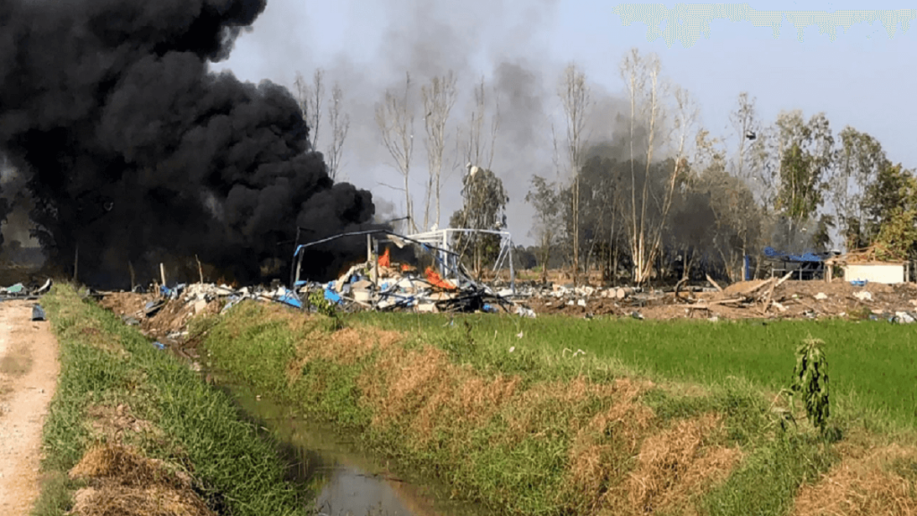 Таиландта отшашу фабрикасында жарылыс болып, 20 адам қаза тапты