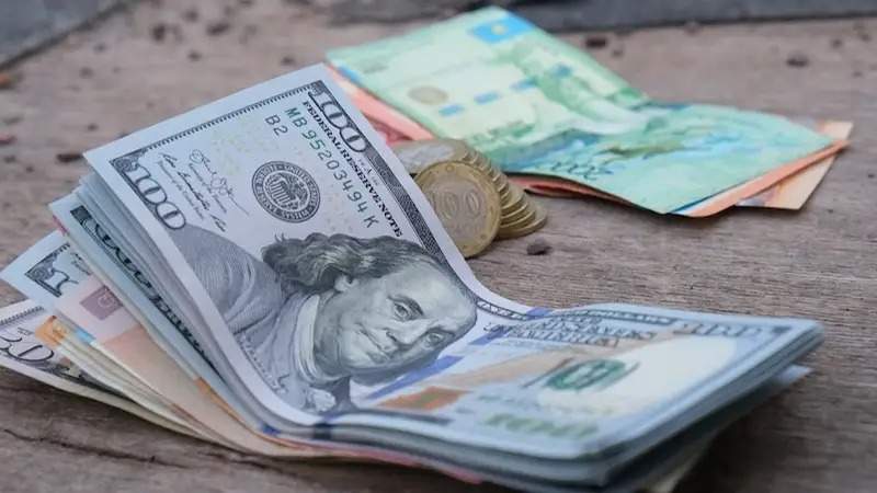 Қор нарығында доллар арзандады