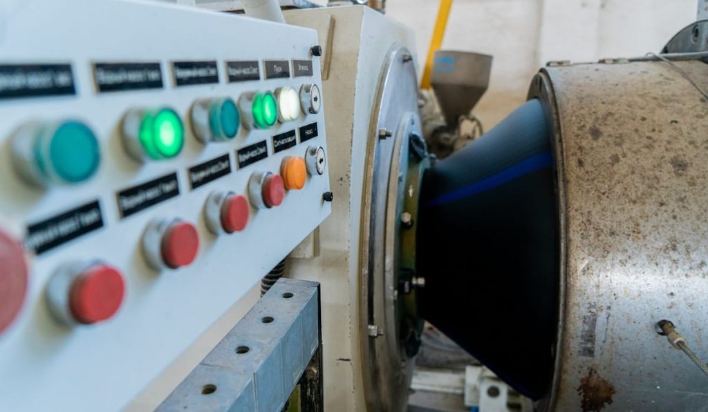 Түркістан облысындағы зауыт жылына 10 мың тонна құбыр шығарады