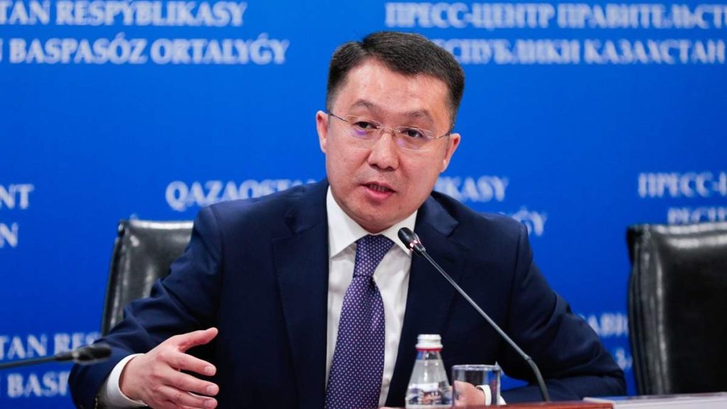 Air Astana бортсеріктері жазған шағым бойынша комиссия құрылды