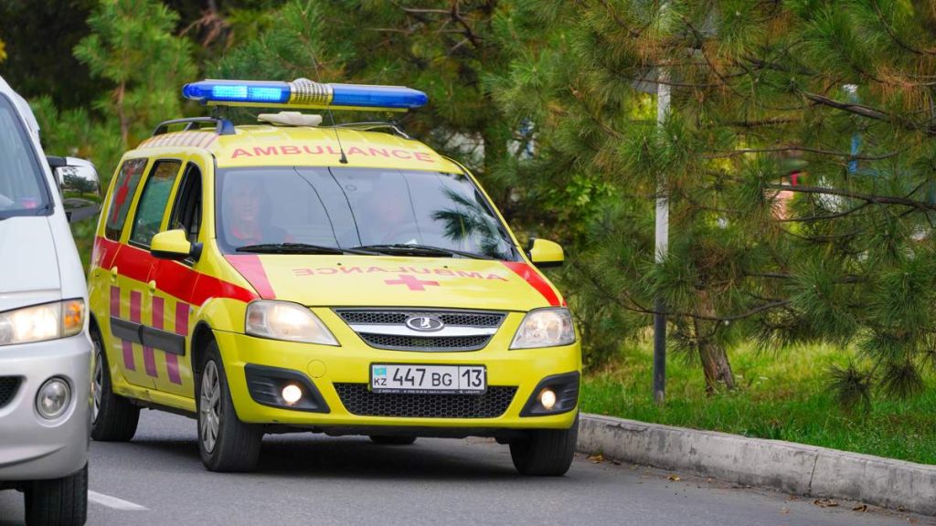 Ақтөбеде кәріз-сорғы стансасында екі жұмысшы көз жұмды