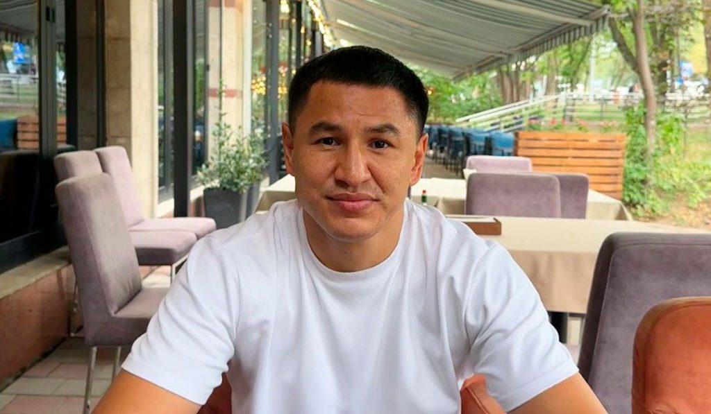 Белгілі кәсіпқой боксшы Жаңқош Тұраров қыз зорлаған деген күдікке ілінді — полиция