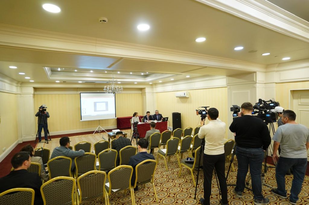 18 мың га жерді тартып алған: Ақмола облысында шаруалар кедергілерге қарамастан рекордттық көлемде астық жинады