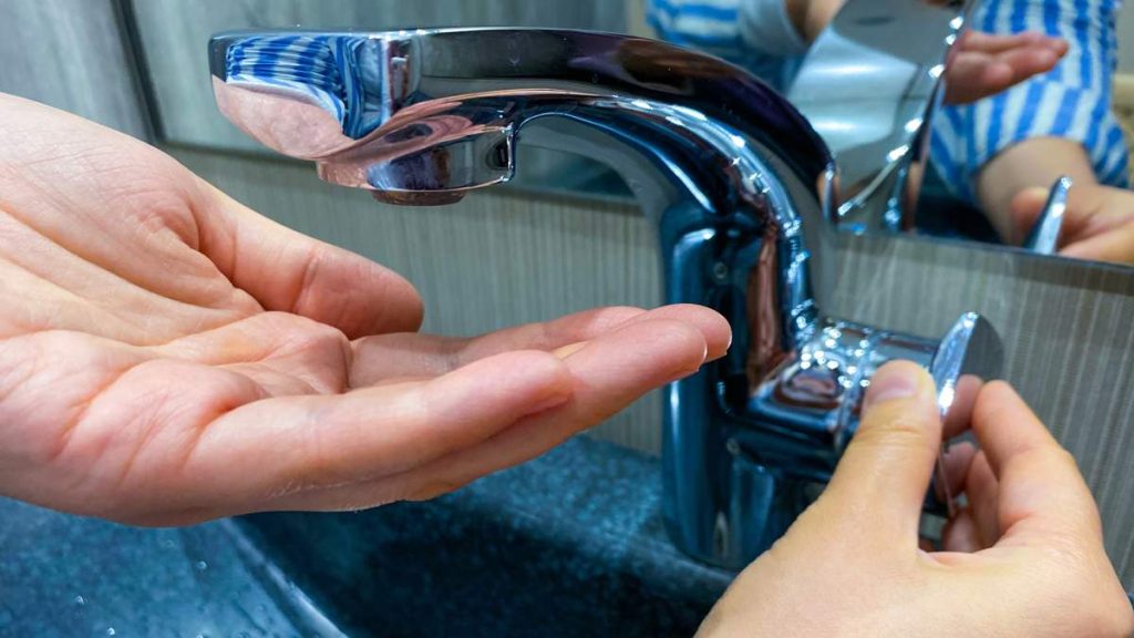 Алматының бір ауданында апатқа байланысты ыстық су өшірілді