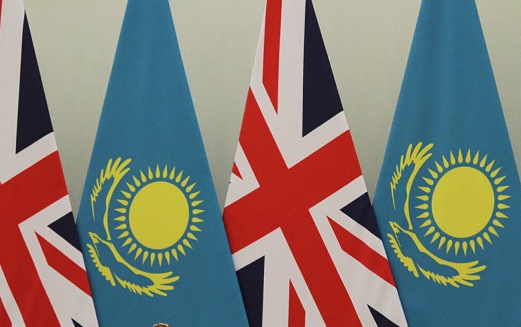 Ұлыбритания Қазақстан компанияларын санкцияларды айналып өту қаупі туралы ресми түрде ескертті