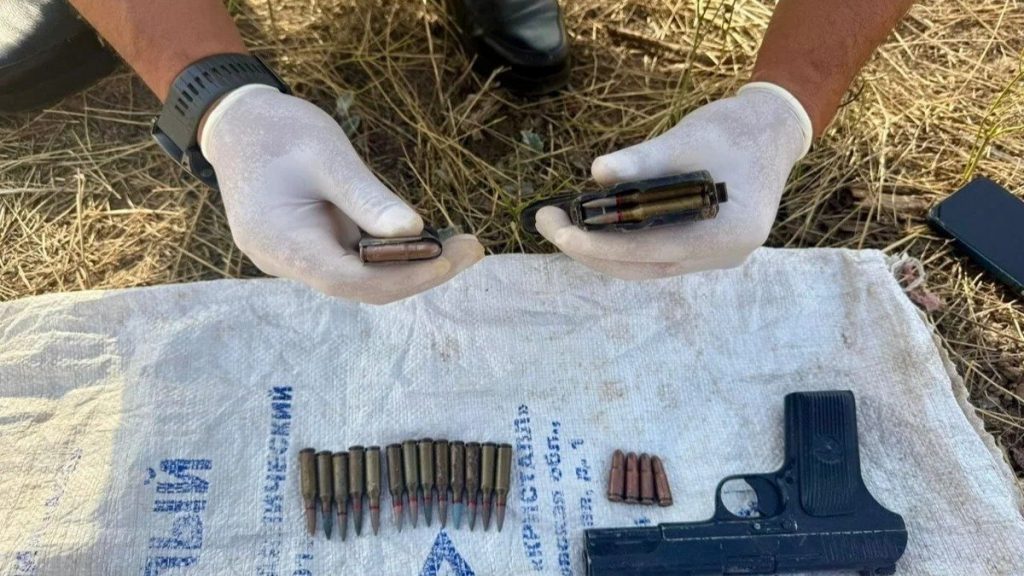 Қырғызстанда қару мен оқ-дәрі қоймасы табылды