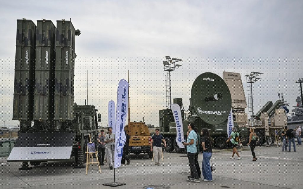 Ыстанбұлда Түркияның «Болат күмбез» әуе қорғаныс жүйесі таныстырылды