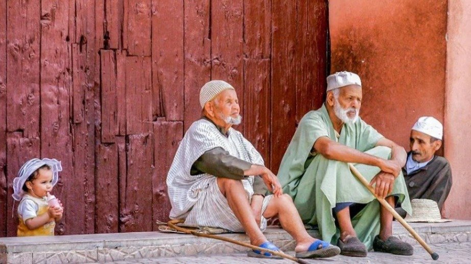 Дүниежүзілік банк Мароккоға зейнет жасының шегін көтеруді ұсынды