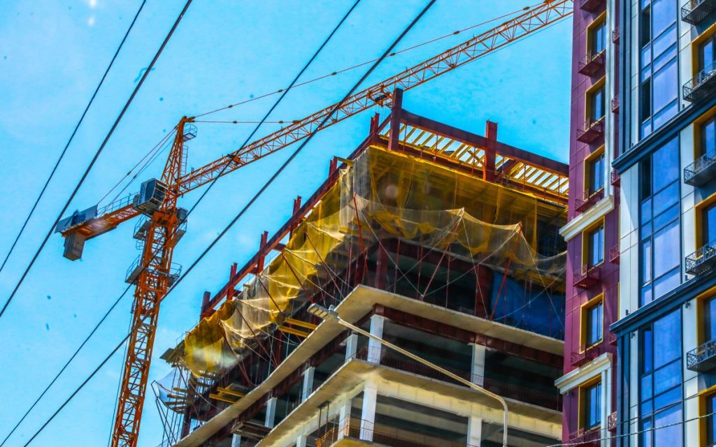 Шымкентте құрылыс алаңында жұмысшы қаза тапты