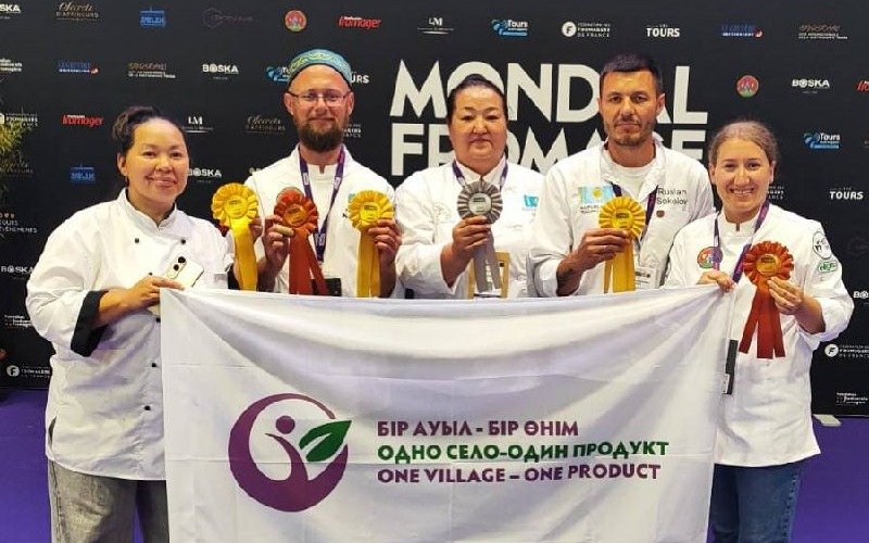 Отандық ірімшік өндірушілер Франциядада өткен байқауда топ жарды