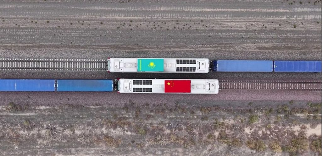 «Достық – Мойынты» екінші теміржол желісі жоспардан екі жыл бұрын аяқталды — Руслан Желдібай