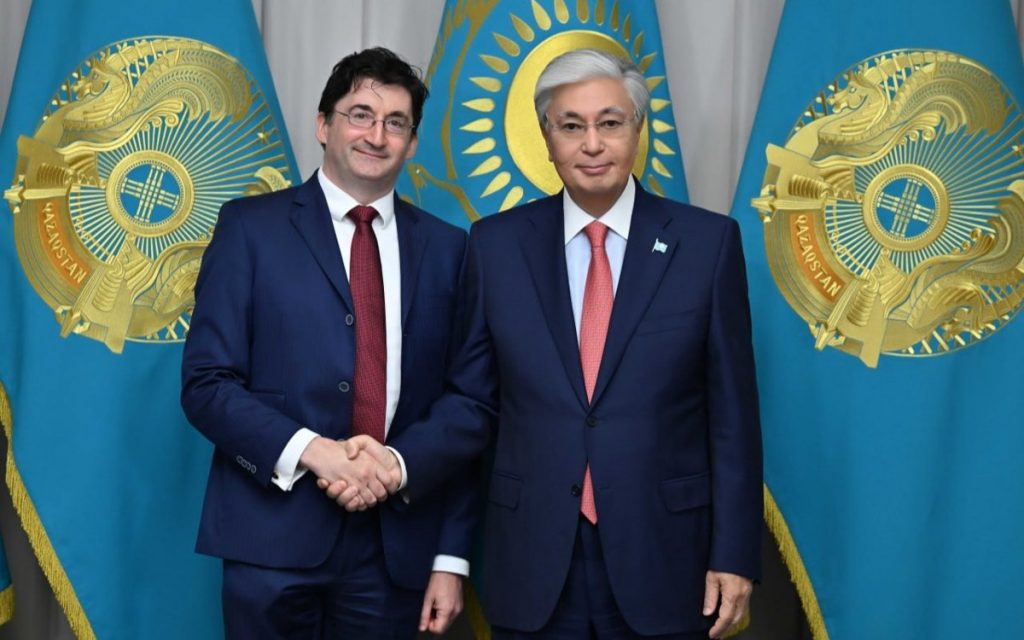 Мемлекет басшысы Стэнфорд университетінің профессоры Илья Стребулаевты қабылдады