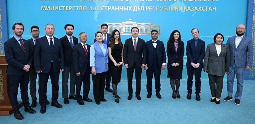 «Қазақстан шетелдік БАҚ көзімен» байқауының жеңімпаздары марапатталды