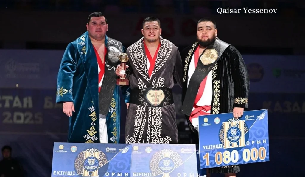 «Жанкүйерлер көңілінен шықты»: Тоқаев «Қазақстан барысын» құттықтады