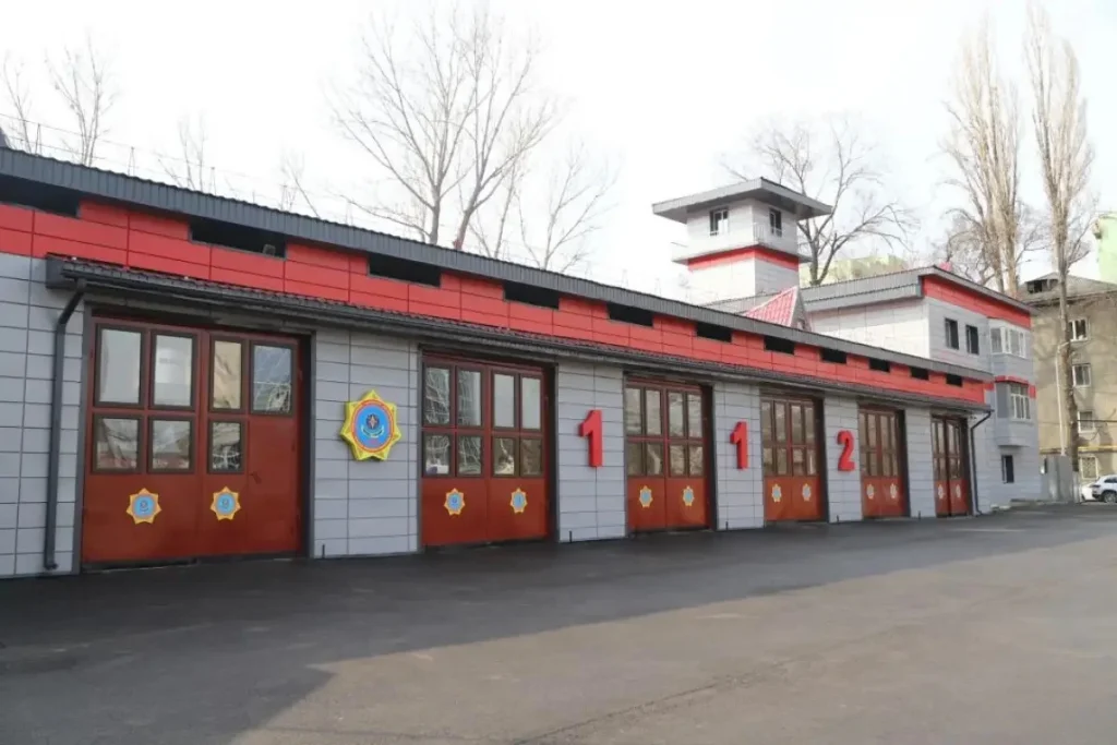 Елімізде жыл соңына дейін тағы 23 өрт сөндіру депосы салынып бітеді