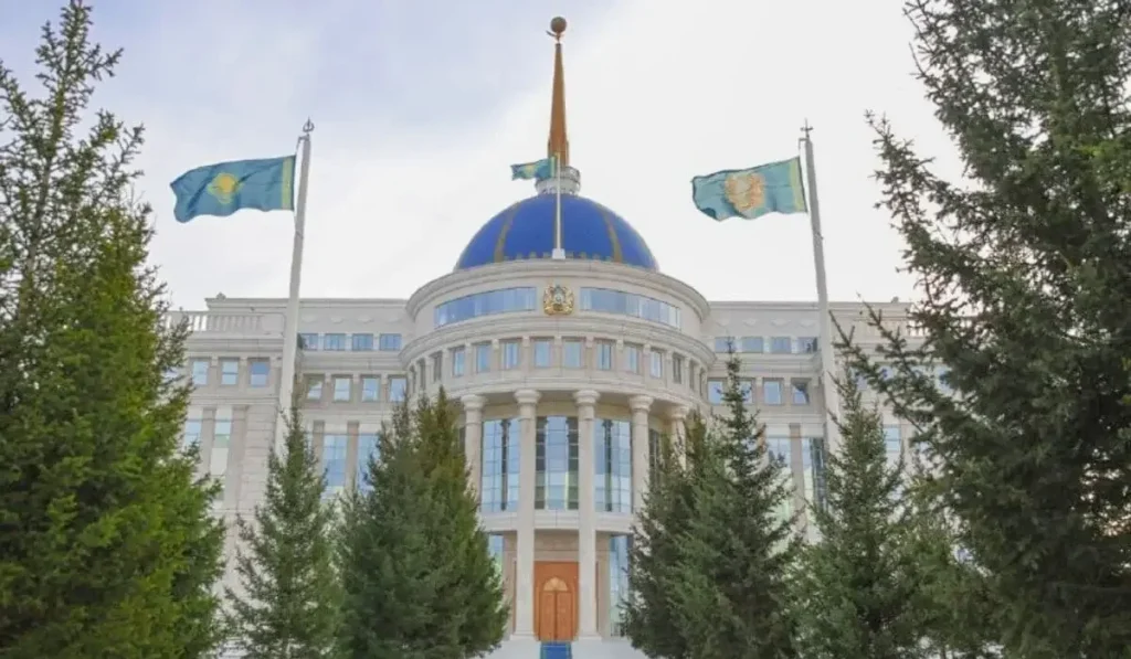 Тоқаев Таиланд короліне көңіл айтты