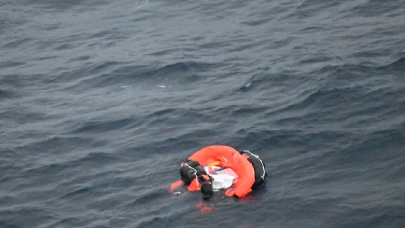 В Китае столкнулись два судна: восемь человек пропали без вести