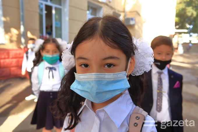 Девочка в Ташкенте