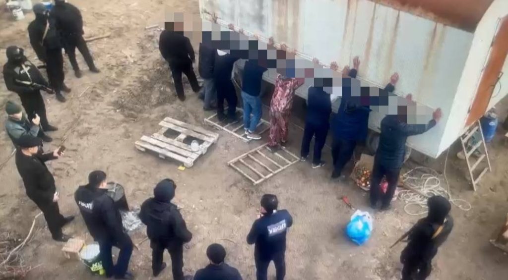 В Туркестанской области выявили незаконную добычу полезных ископаемых с помощью дрона