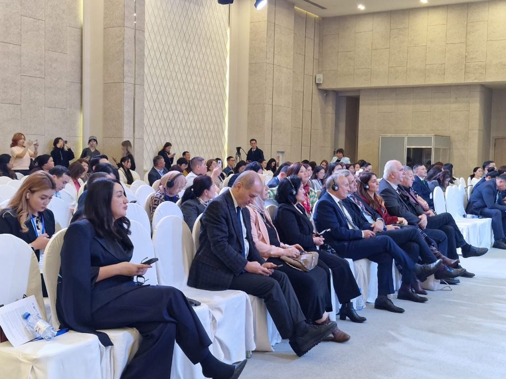 Работа Форума