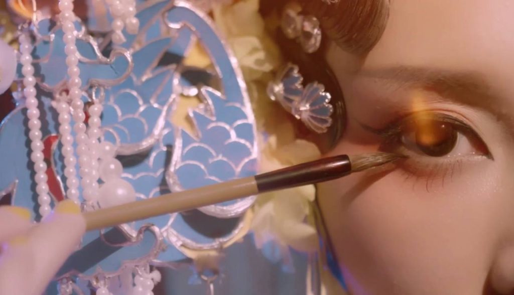 Пайрижанаи Паэрхати: молодой голос пекинской оперы в Синьцзяне