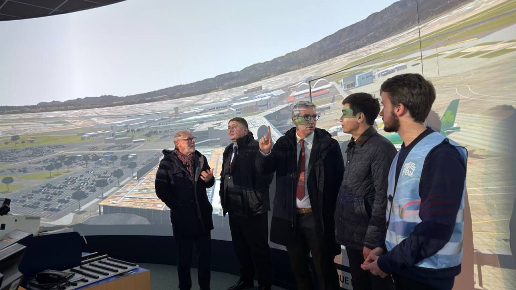 В Астане планируют открыть авиационный учебный центр европейского уровня