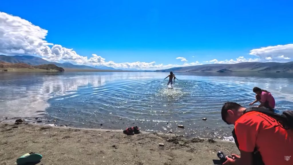 Горные озера Монголии