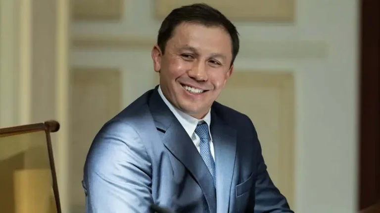 Геннадий Головкин
