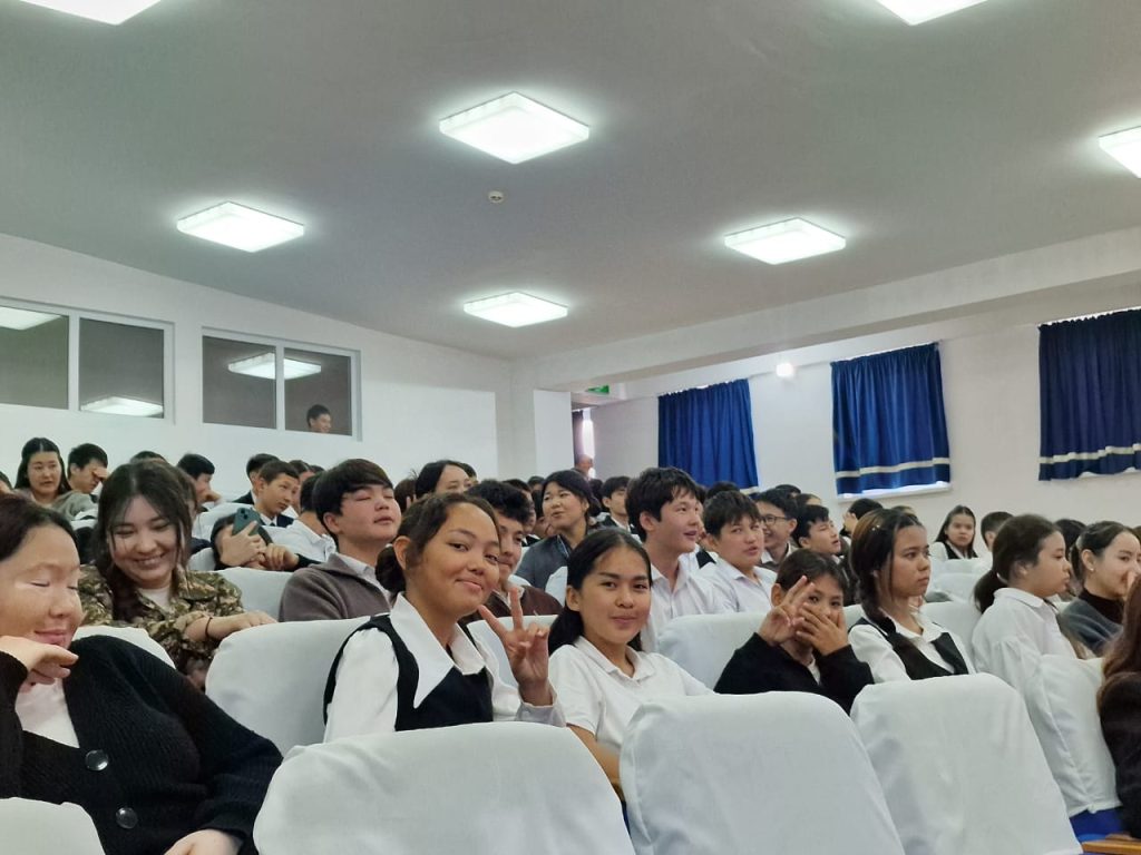 «Шанырак, питаемый ценностями»: в селе Байкент Алматинской области говорили о силе семьи и духовных ценностях Праздник