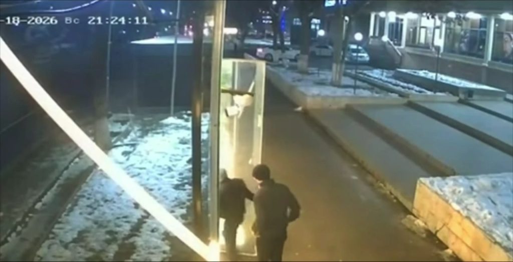 Шымкентте бұзақылар смарт-әжетхананы бүліндірген Смарт туалет