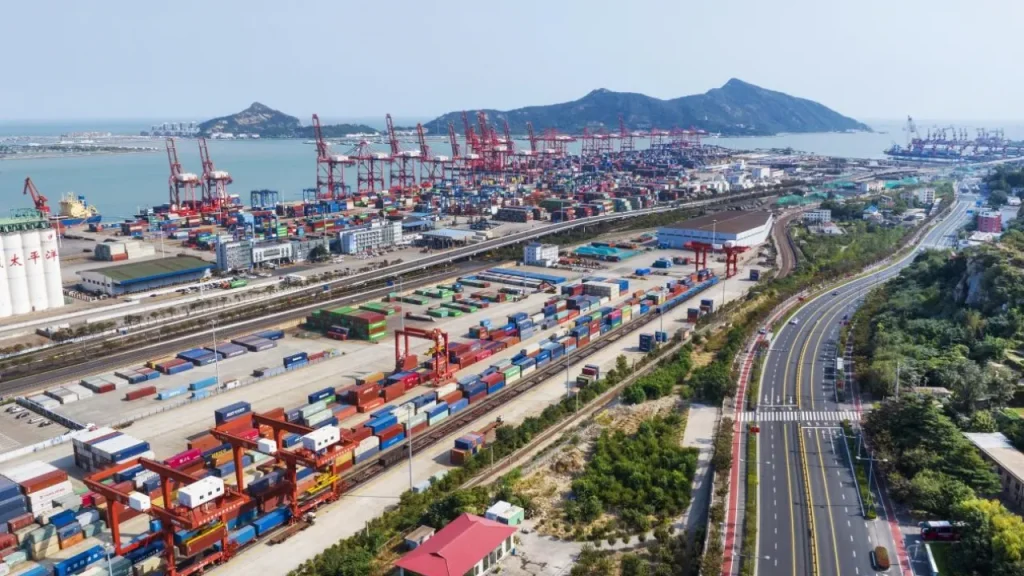 китайский порт Ляньюньган