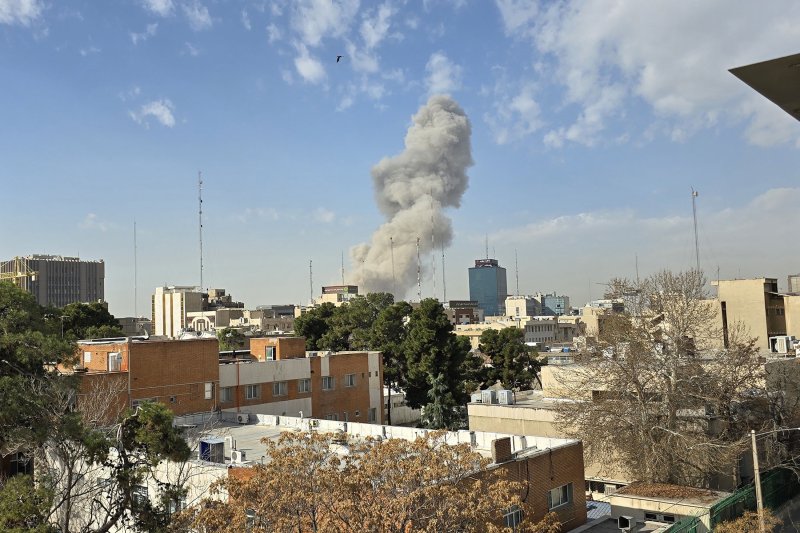 Как казахстанцев планируют вывозить из Ирана? Иран