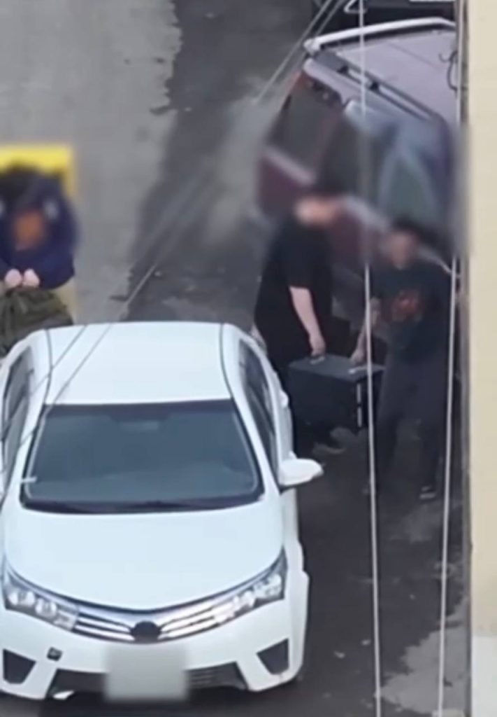 Қазақстанда заңсыз SMS-таратылым жасаған қылмыстық топ құрықталды SMS-бластер арқылы алаяқтық