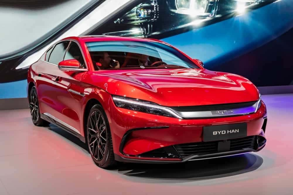 Китайский электромобиль