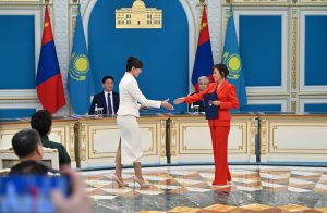 Моңғолия президентімен кездесу