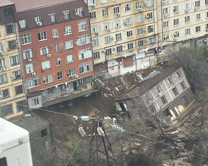 Обрушение жилого дома в Махачкале. Фото: РИА Дагестан