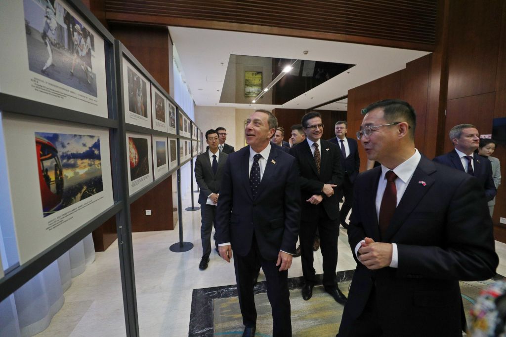Минскіде Қытай модернизациясының жетістіктеріне арналған фотокөрме ашылды