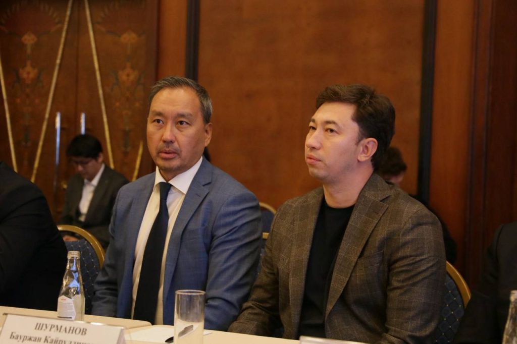Қағаз жүзіндегі триллиондар мен бәсең сауда-саттық: капитал нарығын дамытудың жаңа бағдарламасы жеке инвестор үшін нақты серпіліс бола ала ма?