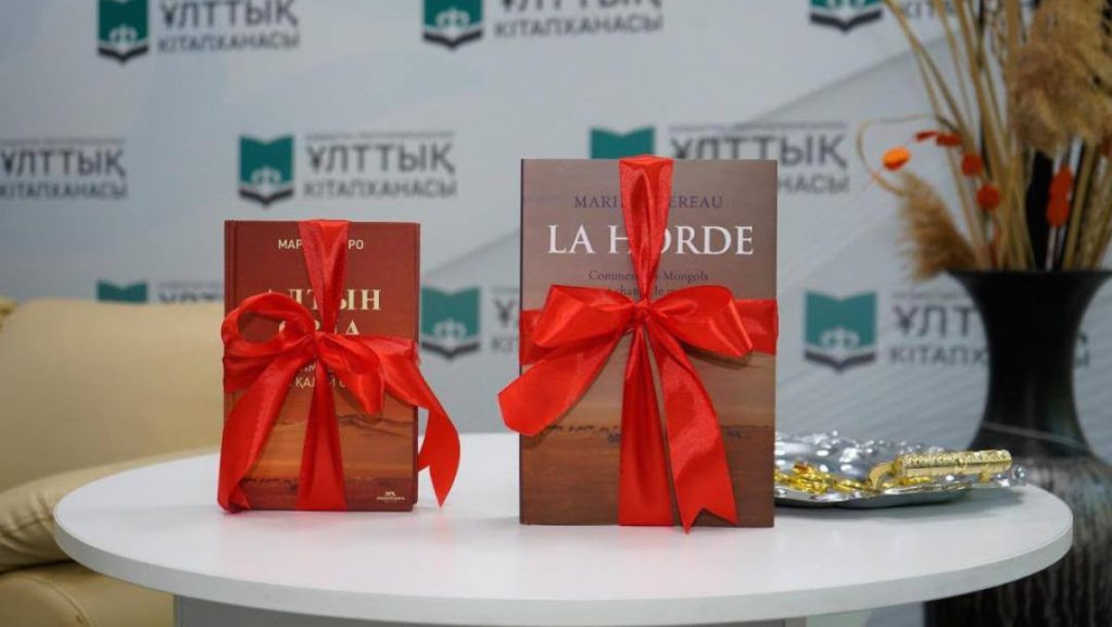 Мосты сквозь века: в Алматы открыли уголок Франции и презентовали редкие архивные труды о Туркестане