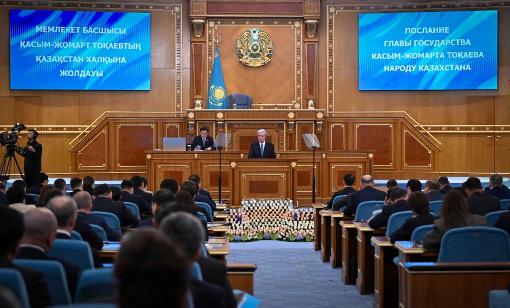 Мемлекет басшысы Қасым — Жомарт Тоқаевтың 2026 жылғы Жолдауы: қандай маңызды мәселелер көтерілді? Президенттің Қазақстан халқына Жолдауы
