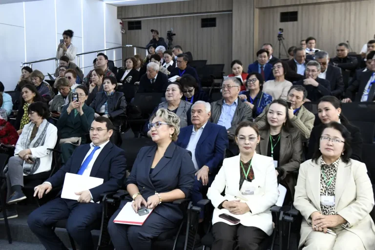 «Көшпенділер» кітабы 50 жылдан кейін қайта жарық көрді